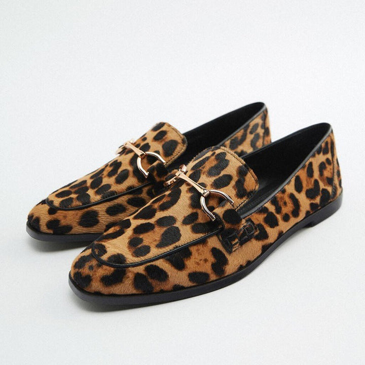 MOCASSINO ANIMALIER CON DETTAGLIO METALLICO