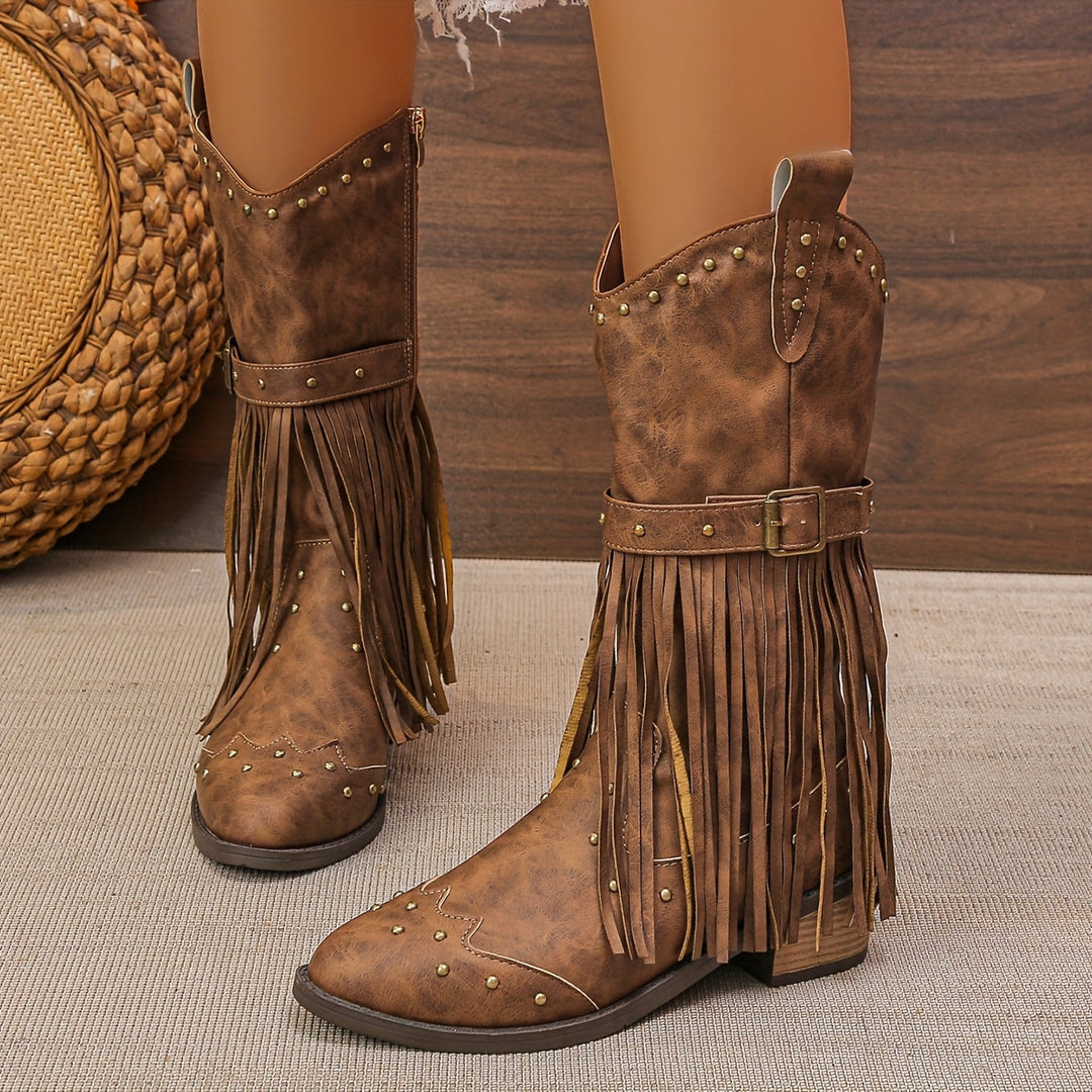AURELIA | RETRO WESTERN BOOTS WITH POINTED TOE AND TASSELS