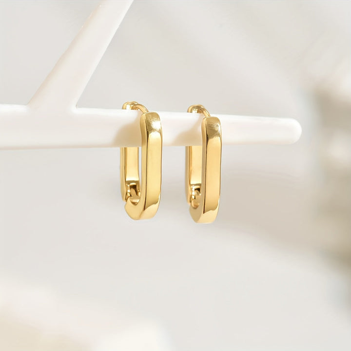 GEOMETRIC GOLD HOOP EARRINGS